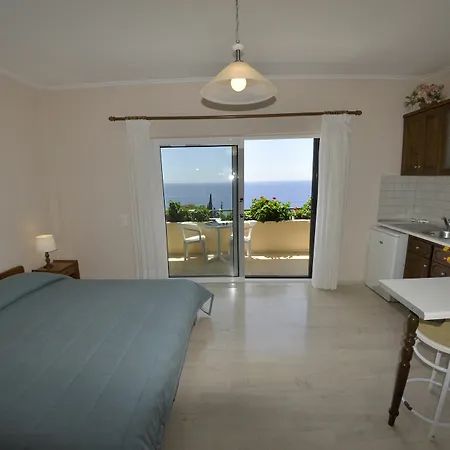 Pelagos Agios Gordios Апартаменты *