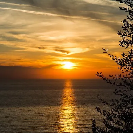 Pelagos Agios Gordios *